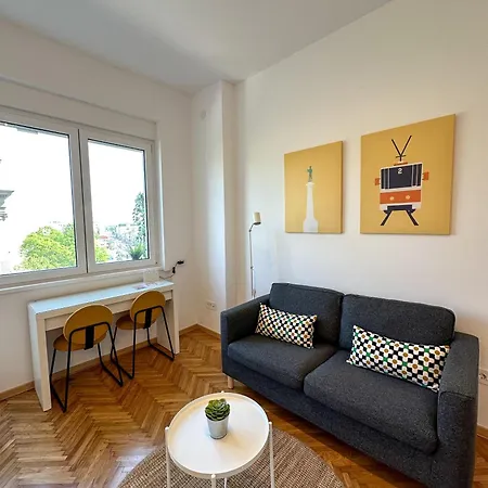 5a - Experience True Belgrade! Apartment